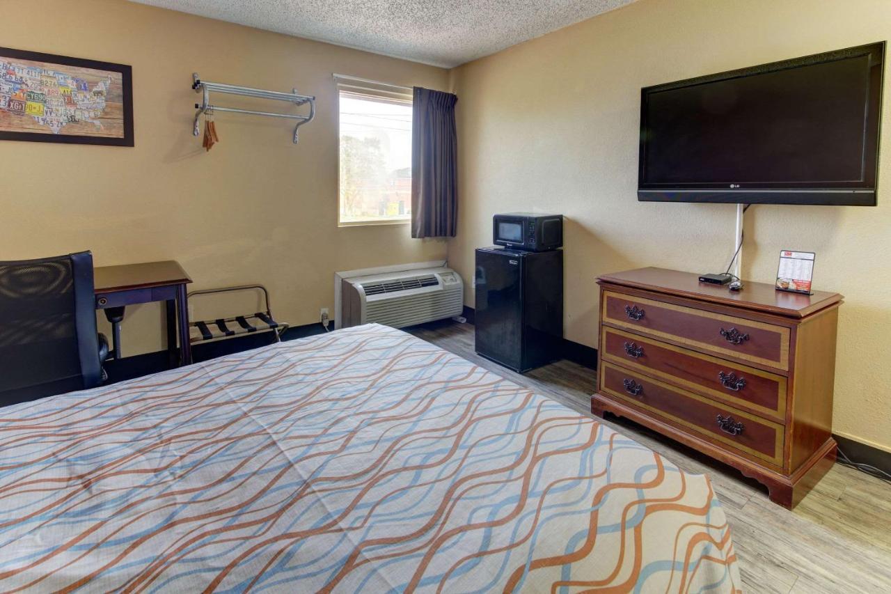 Econo alojamiento Town Center Hotel Virginia Beach Exterior foto