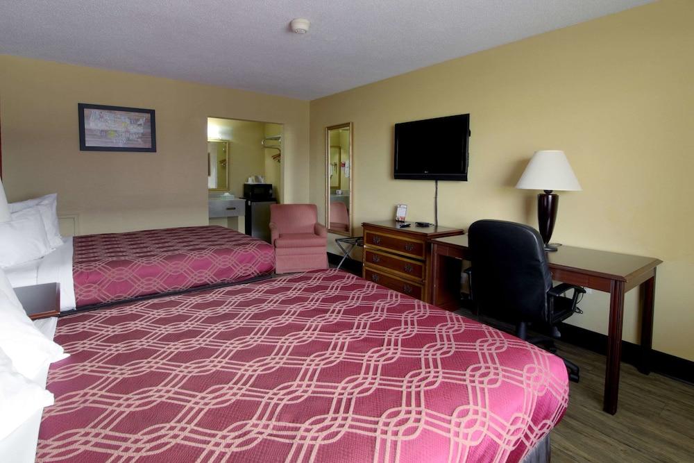 Econo alojamiento Town Center Hotel Virginia Beach Exterior foto